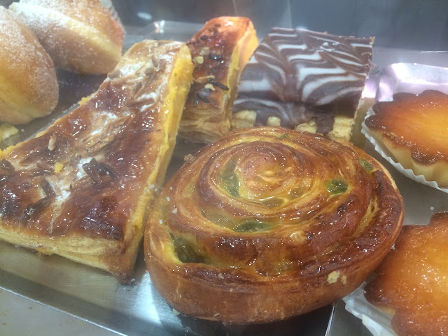 Comentarii opinii despre Pastelaria O Painel