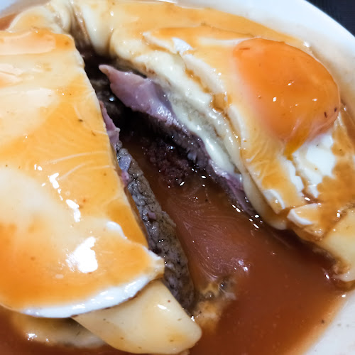 Rua dos Caldeireiros 7, Porto