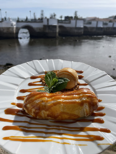 R. João Vaz Corte Real 15, 8800-351 Tavira