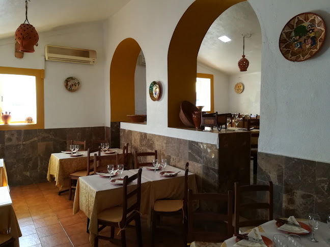 Restaurante Casa Alentejo, Rua Alto da Boa Vista n 26 e 27, Varche, 7350-422 Elvas
