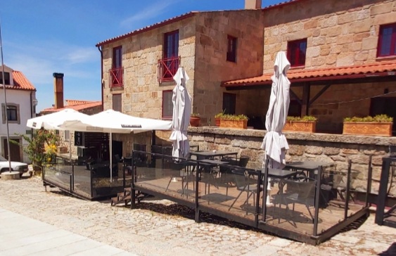 Comments and reviews of Restaurante Cova da Loba