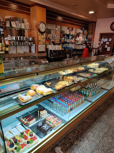 Opinii despre Pizzaria Padaria Lucyanne în Alcains - Gastronomia e hotelaria