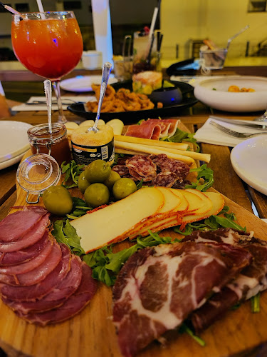 L'Interdit - Gastronomia e hotelaria