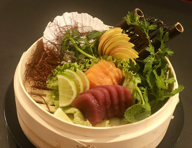 Comments and reviews of MÌ sushi bar