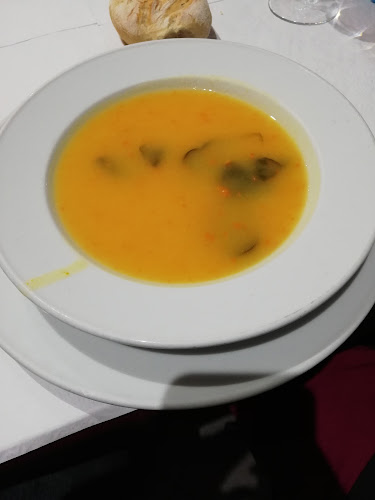 Av. de São Teotónio, Edificio Lepanto, Lj 7 r/c, 4930-746 Valença do Minho