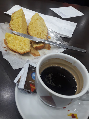 Opinii despre Doce Lenda D’Avenida în Matosinhos - Gastronomia e hotelaria