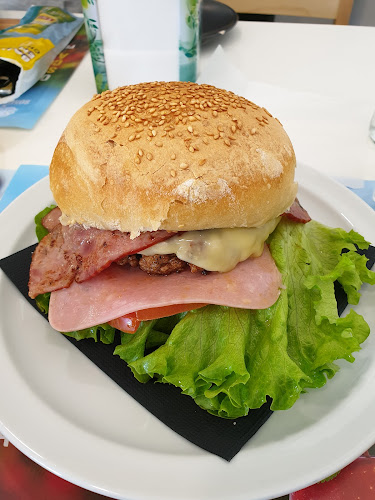 Lince Pastelaria e Padaria - Snacks - Gastronomia e hotelaria