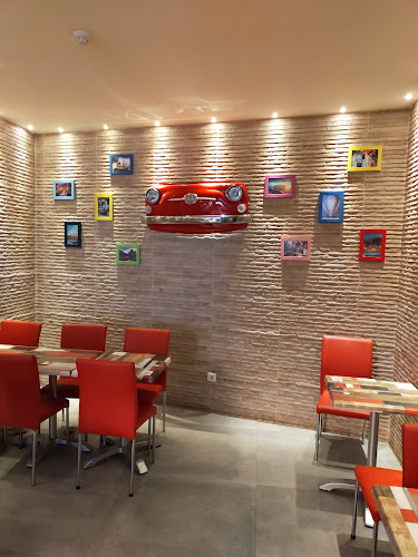 Av. Santa Joana N.º19 A, 3810-329 Aveiro