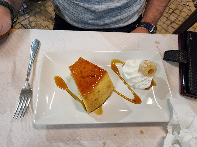 R. Afonso de Almeida nº21, 8600-674 Lagos