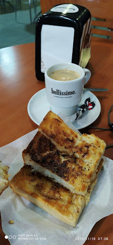 Café e Pão Quente "Lis Doce" - Gastronomia e hotelaria