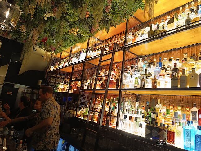 Av. do Mar 12, 2520-619 Peniche