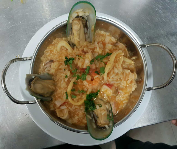 Opinii despre O Sopinhas în Lisboa - Gastronomia e hotelaria