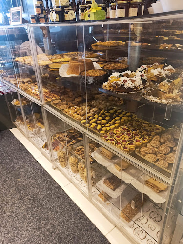 Confeitaria Padaria Santa Justa - Gastronomia e hotelaria