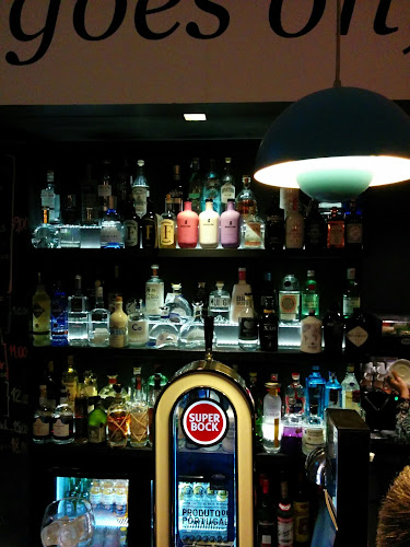 Opinii despre Pátio 329 în Setúbal - Gastronomia e hotelaria