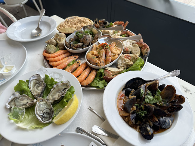 Baía do Peixe - Praça do Comércio