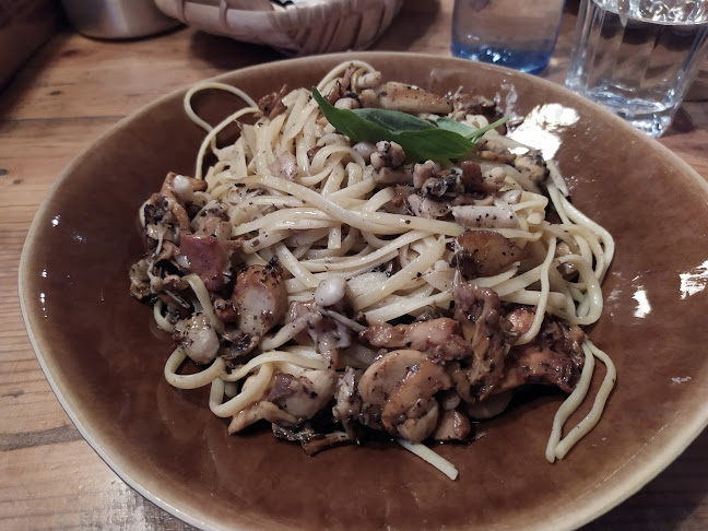 Cais do Paraiso 19, 3810-146 Aveiro