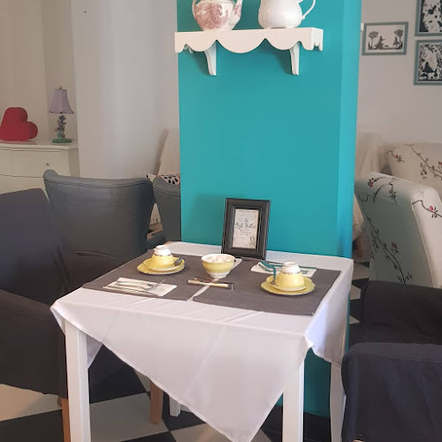 Opinii despre Wonderland tearoom în Ferragudo - Gastronomia e hotelaria