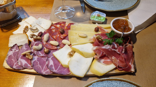 3 Copos - Tapas e Vinhos