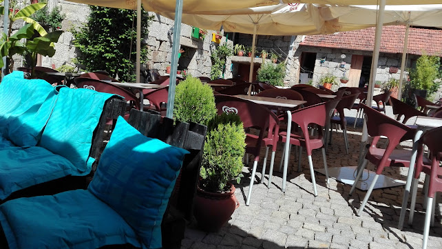 Opinii despre Bar do Monte în Besteiros - Gastronomia e hotelaria