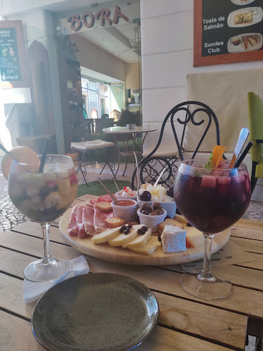 Opinii despre Bora Café în Lagos - Gastronomia e hotelaria