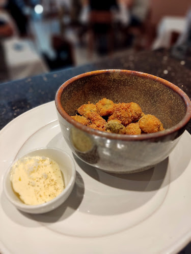 R. do Bonjardim 83, 4000-124 Porto