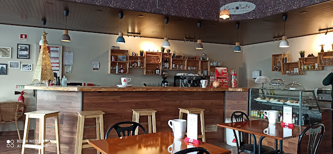 CARIOCAFÉ - Cafetaria & Bistrô - Gastronomia e hotelaria