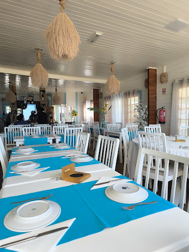 Av. 1 de Maio Lote C 105, 2825-393 Costa da Caparica