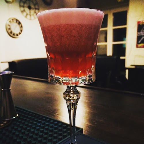 Bar Porta 93 - Gastronomia e hotelaria