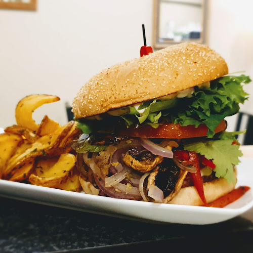 Bueda Fome Burger House