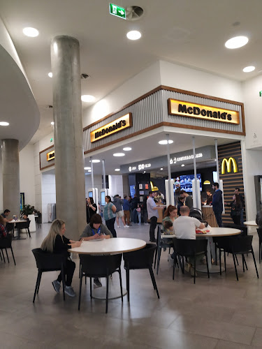 McDonald's - Alameda Shopping - Gastronomia e hotelaria