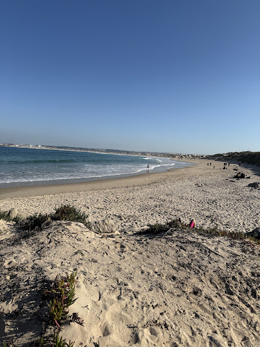 Av. Monsenhor Bastos 73, 2520-331 Peniche