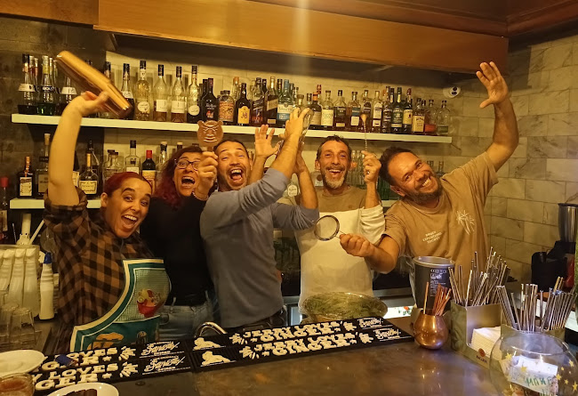 Comments and reviews of Revolucion Cocktail Bar
