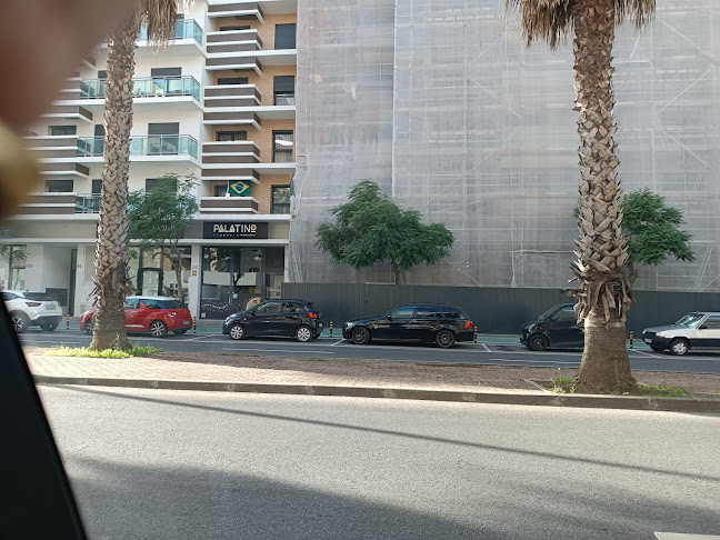 Av. Descobertas 84D, 2670-457 Loures