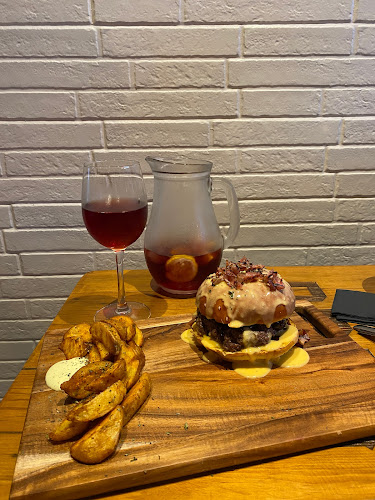 Brutus Kitchen - Alcabideche