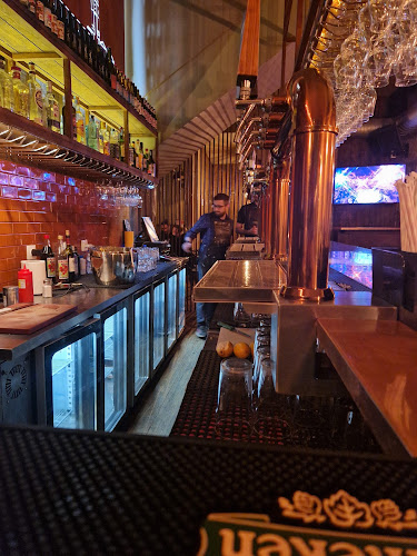 Bierhaus - Gastronomia e hotelaria