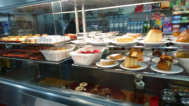 Av. Gen. Humberto Delgado 2, 7005-158 Évora