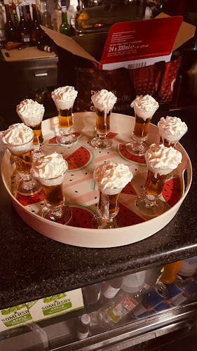 Manecas Bar - Almada