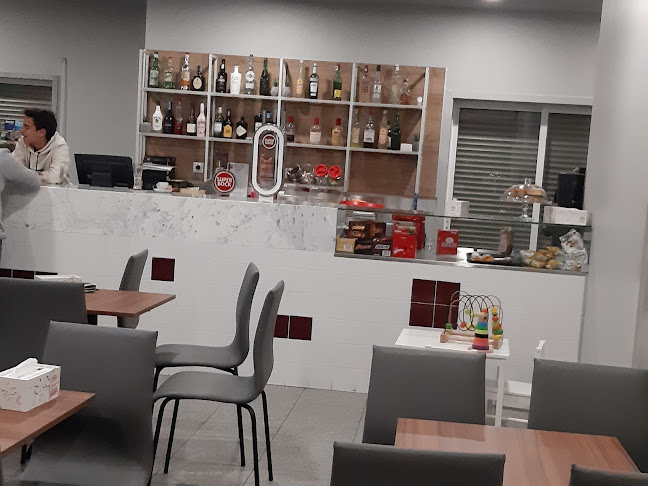 Opinii despre Cafe Milenio în Felgueiras - Gastronomia e hotelaria