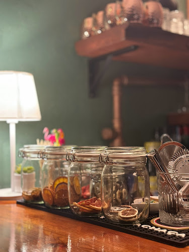 Skadi Bar - Gastronomia e hotelaria