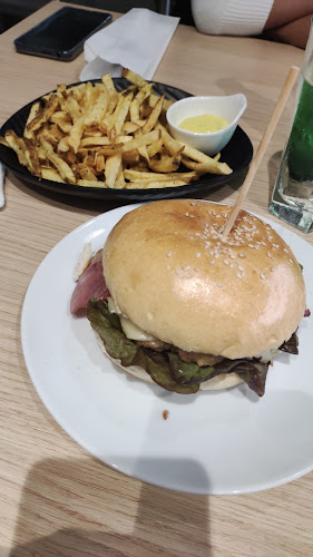 Oficina do Hambúrguer - Gastronomia e hotelaria