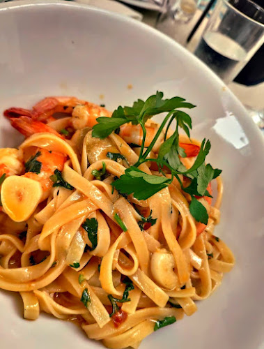 Comentarii opinii despre A TRAVE