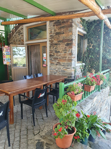 R. das Paredes 3, 5300-701 Nogueira