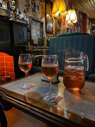 Comments and reviews of Bar Saloon Cintra
