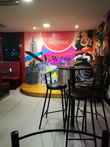 R. Dr. Francisco Sá Carneiro 350