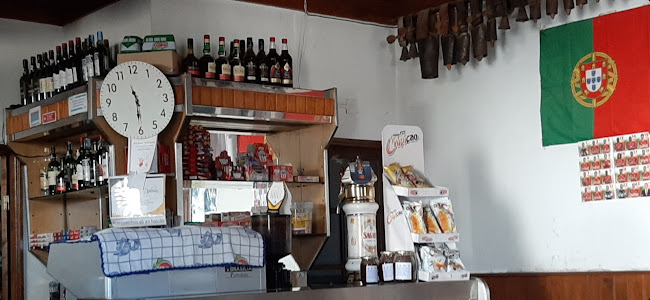 Opinii despre Cafe Brito în Alvoco da Serra - Gastronomia e hotelaria