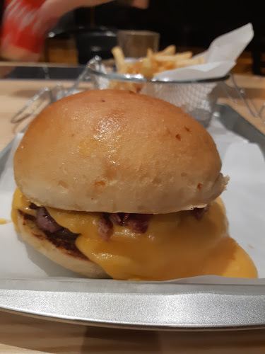 Opinii despre Bulls Burguer în Figueira da Foz - Gastronomia e hotelaria