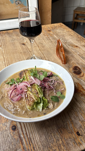 Comentarii opinii despre Damas