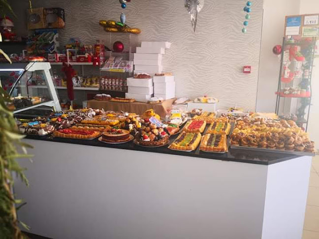 Real Pastelaria- Snacks - Gastronomia e hotelaria