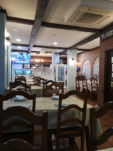 Opinii despre Marisqueira do Bairro în Olival Basto - Gastronomia e hotelaria