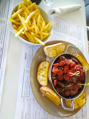 Alameda Ribeirinha 5 de Agosto de 1982, 4815-762 Vizela